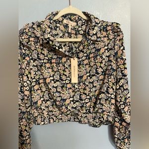Cute women’s top!